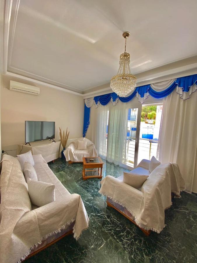 Blu Blu Apartment With Castle View Koróni المظهر الخارجي الصورة