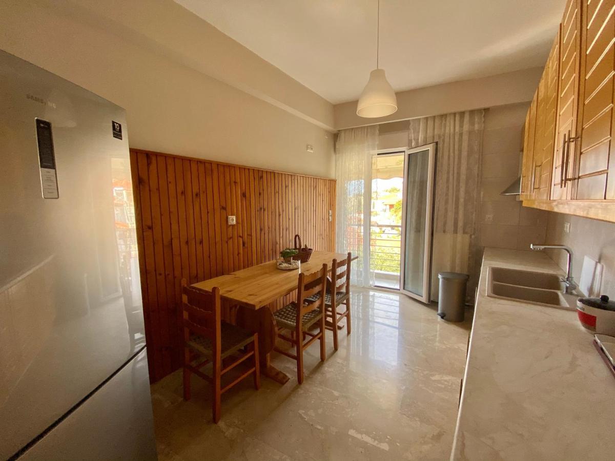 Blu Blu Apartment With Castle View Koróni المظهر الخارجي الصورة