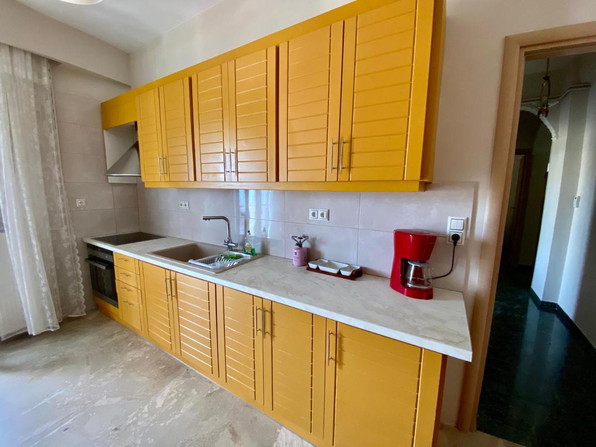 Blu Blu Apartment With Castle View Koróni المظهر الخارجي الصورة
